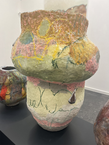 Artwork by Pascal Vilcollet - Sans titre, Pot 13 - Reuter Bausch Art Gallery - Luxembourg